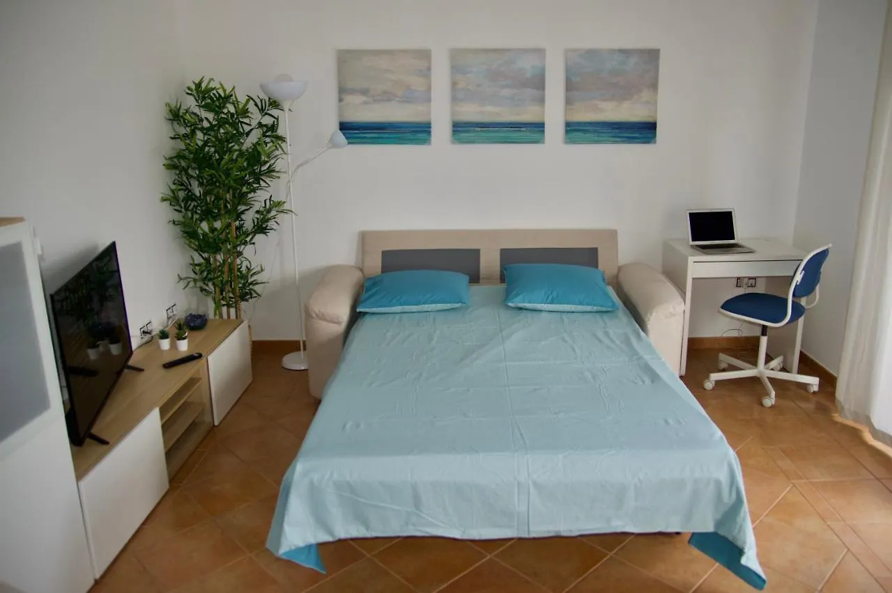 The Blue Torrent, Perfect For Relaxing Getaway Apartment La Oliva Spain